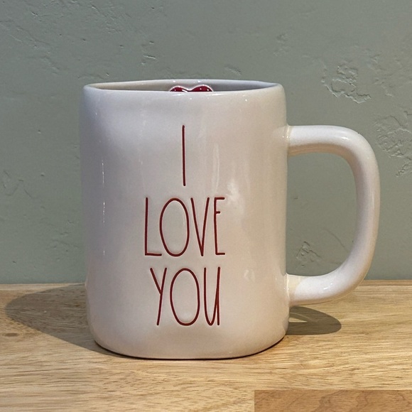 Rae Dunn Valentines Day I LOVE YOU hand crafted ceramic mug. Brand New! - Picture 2 of 4